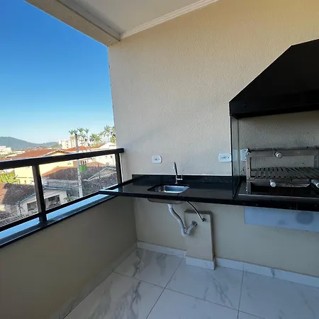 Apartamento Elegante, Ar-Condicionado, WI-FI, Piscina no Terraço do prédio e Varanda Exclusiva-2